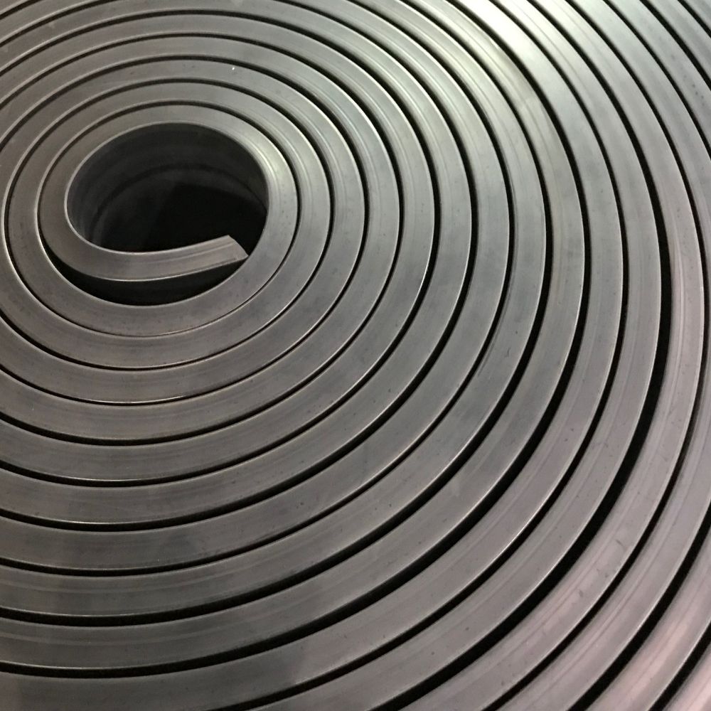 Tehli̇keli̇ Ve Çok Tehli̇keli̇ İşlerde Kauçuk Esasli Üreti̇m Eği̇ti̇mi̇ Uzmanlık Eğitimi