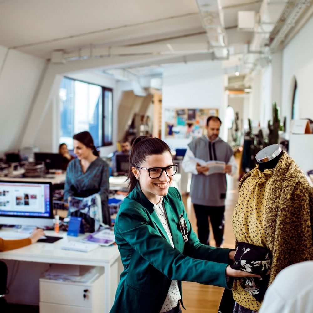 TEHLİKELİ VE ÇOK TEHLİKELİ İŞLERDE TEKSTİL BOYACILIĞI EĞİTİMİ