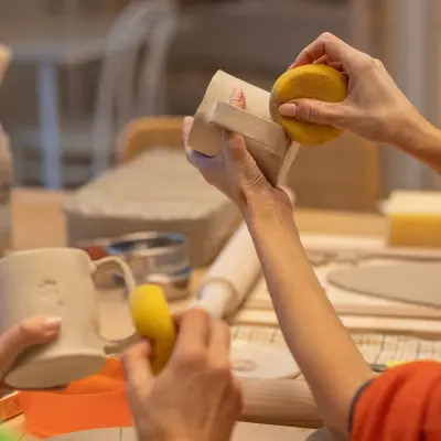 TEHLİKELİ VE ÇOK TEHLİKELİ İŞLERDE SERBEST SERAMİK ŞEKİLLENDİRME