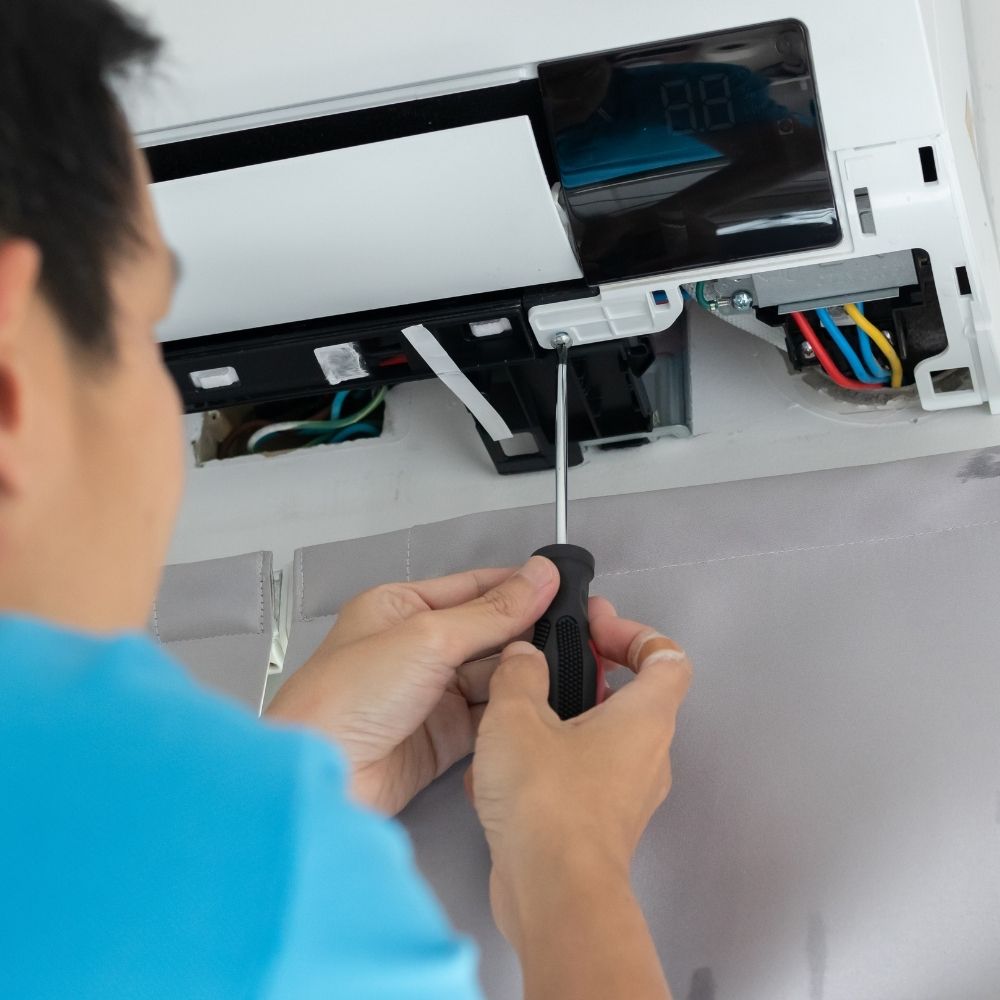 Tehli̇keli̇ Ve Çok Tehli̇keli̇ İşlerde Bi̇reysel Ve Ti̇cari̇ Kli̇ma Si̇stemleri̇ Eği̇ti̇mi̇ ve Sektörel Yeterlilik