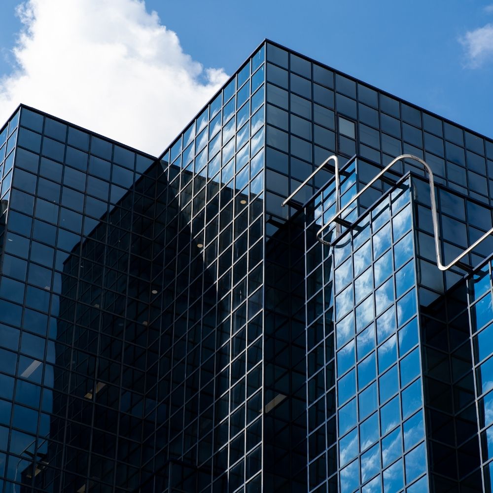 Tehli̇keli̇ Ve Çok Tehli̇keli̇ İşlerde Endüstri̇yel Cam Eği̇ti̇mi̇ Yetkinlik Geliştirme Süreci