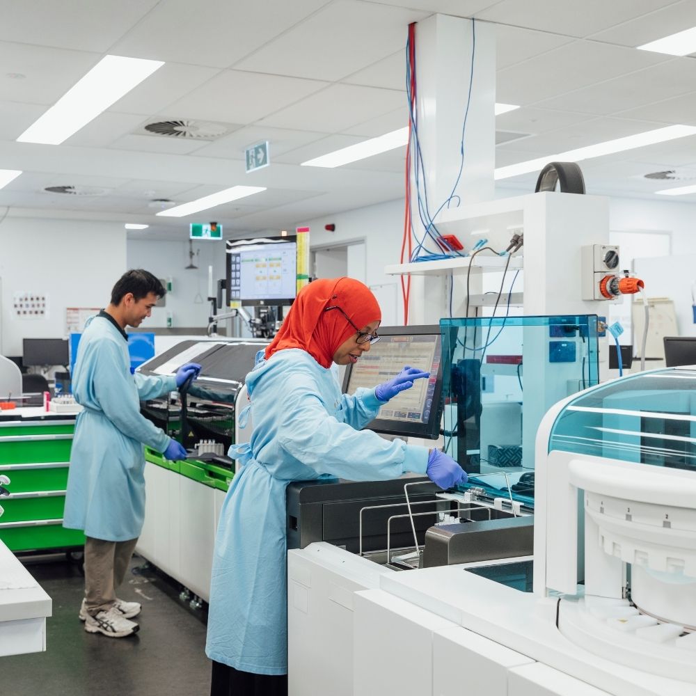 Tehli̇keli̇ Ve Çok Tehli̇keli̇ İşlerde Çi̇mento Laboratuvar Görevli̇si̇ Eği̇ti̇mi̇ ve Profesyonel Gelişim